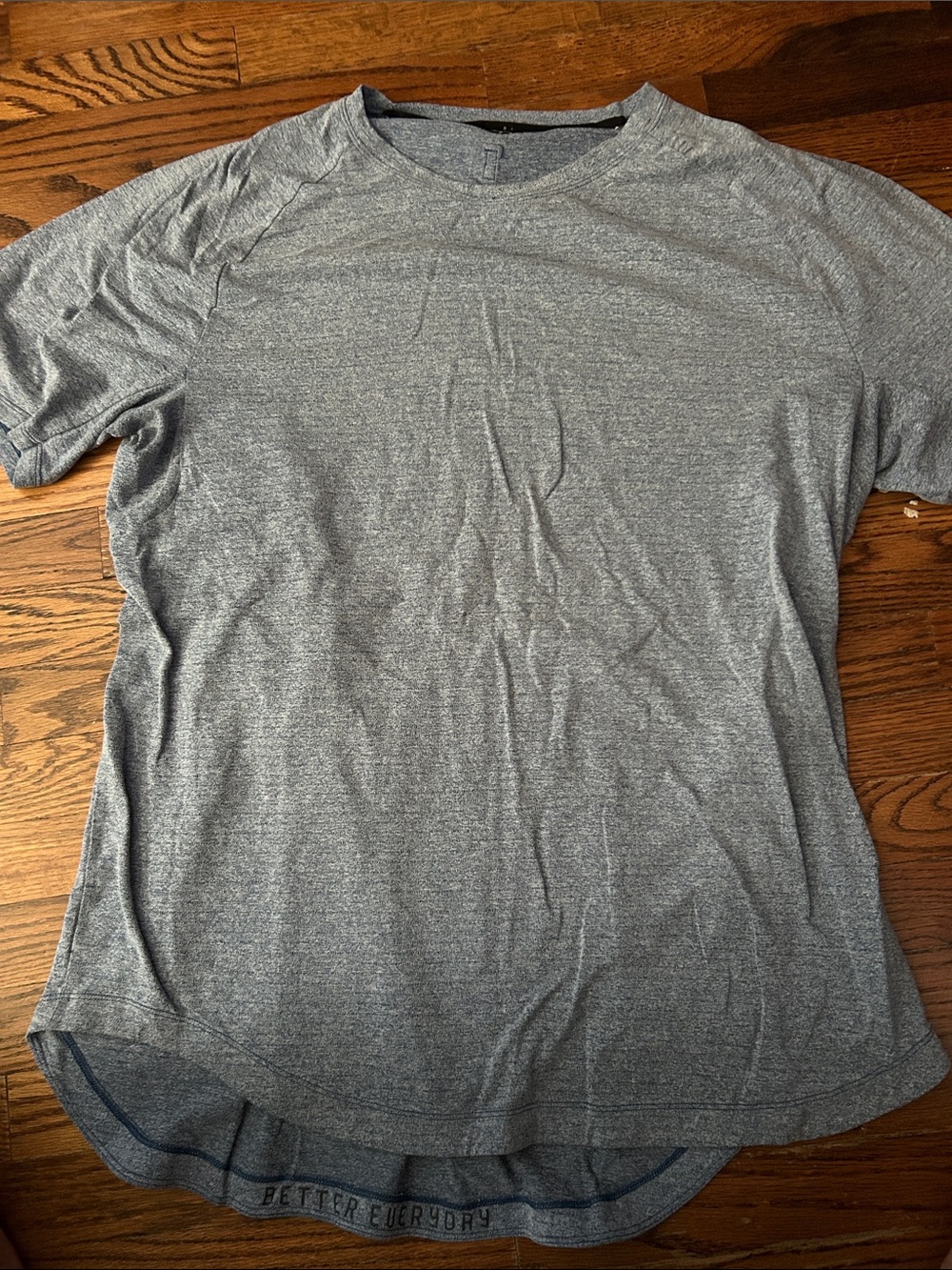 lululemon athletica Men's Heather Blue/Grey Short Sleeve Crew Tee